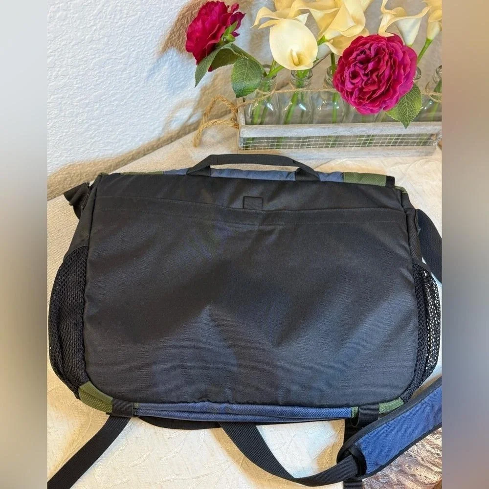 Vintage Eddie Bauer Outfitter EB-20‎ Messenger Bag Blue Green Black Laptop Case